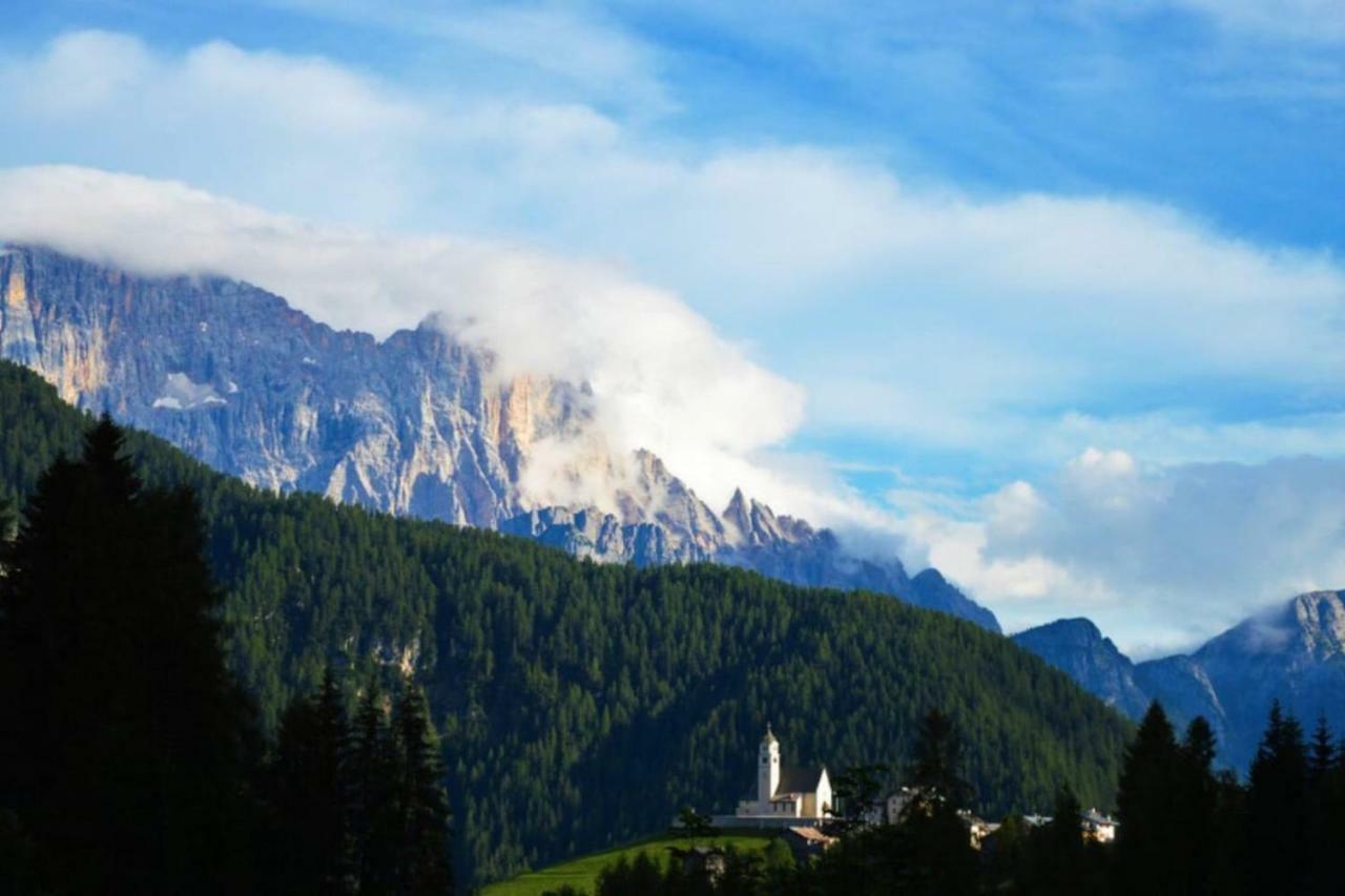 Dolomites Charme Chalet Colle Santa Lucia Exterior photo